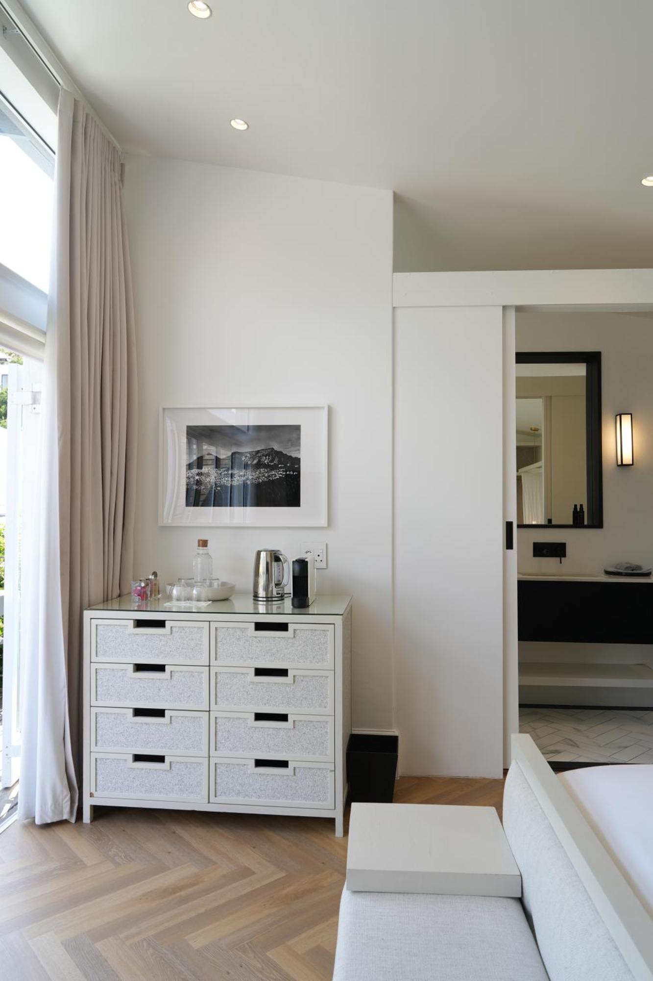 Guest house Ame By Noah Cape Town